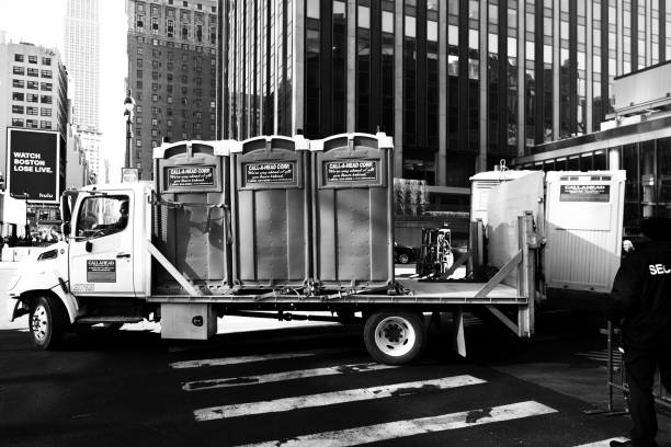Portable restroom solutions in Aumsville, OR